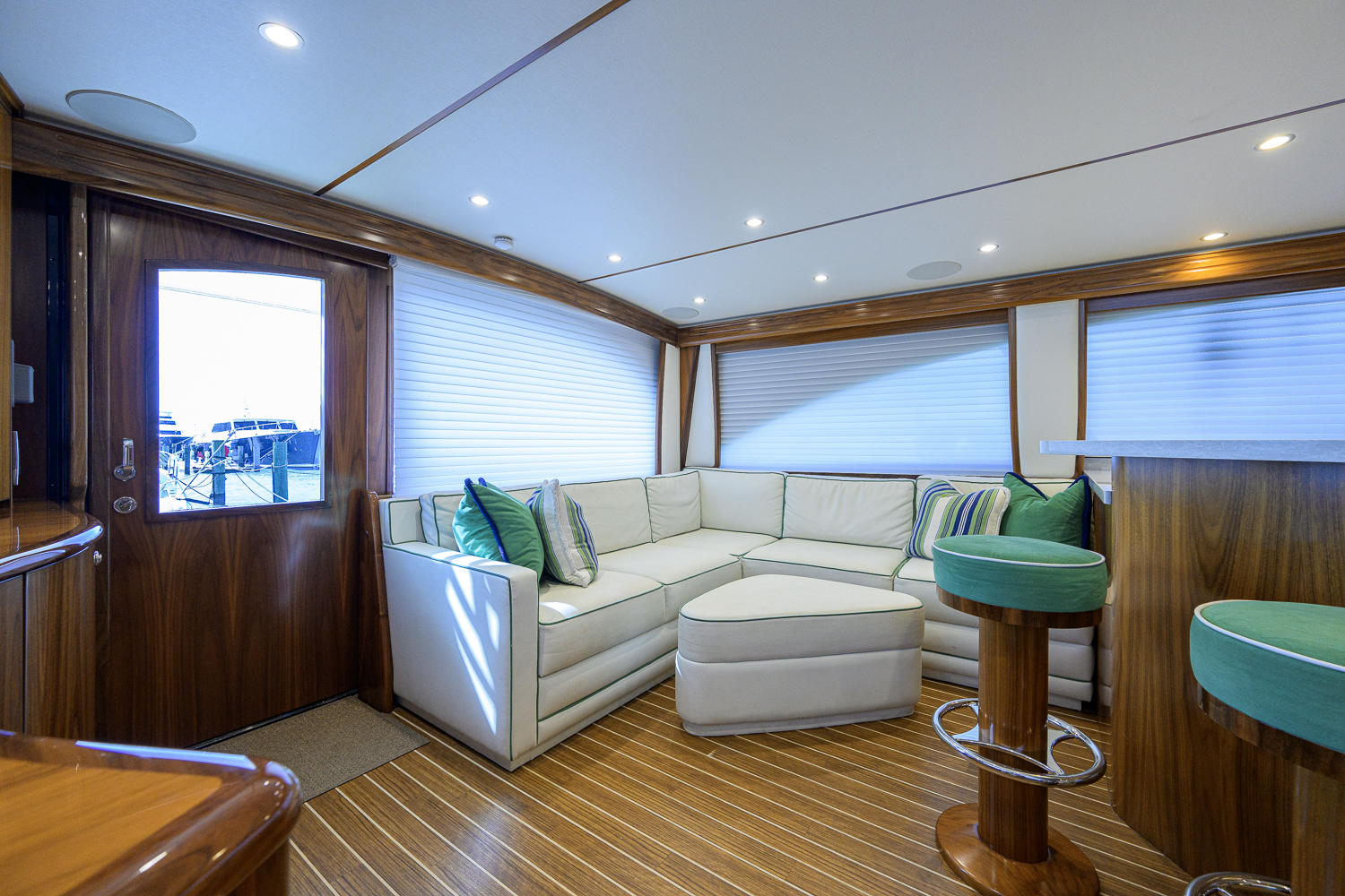 Following Seas yacht photo 63