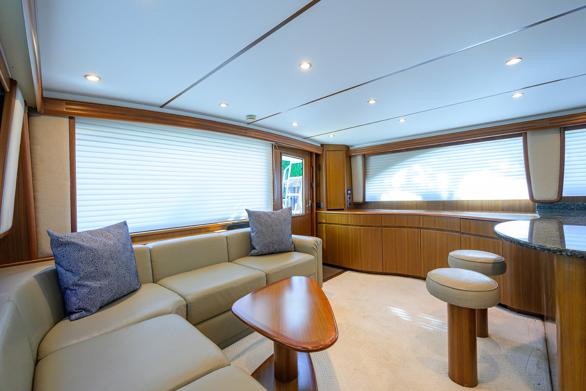 Pryorities yacht photo 55