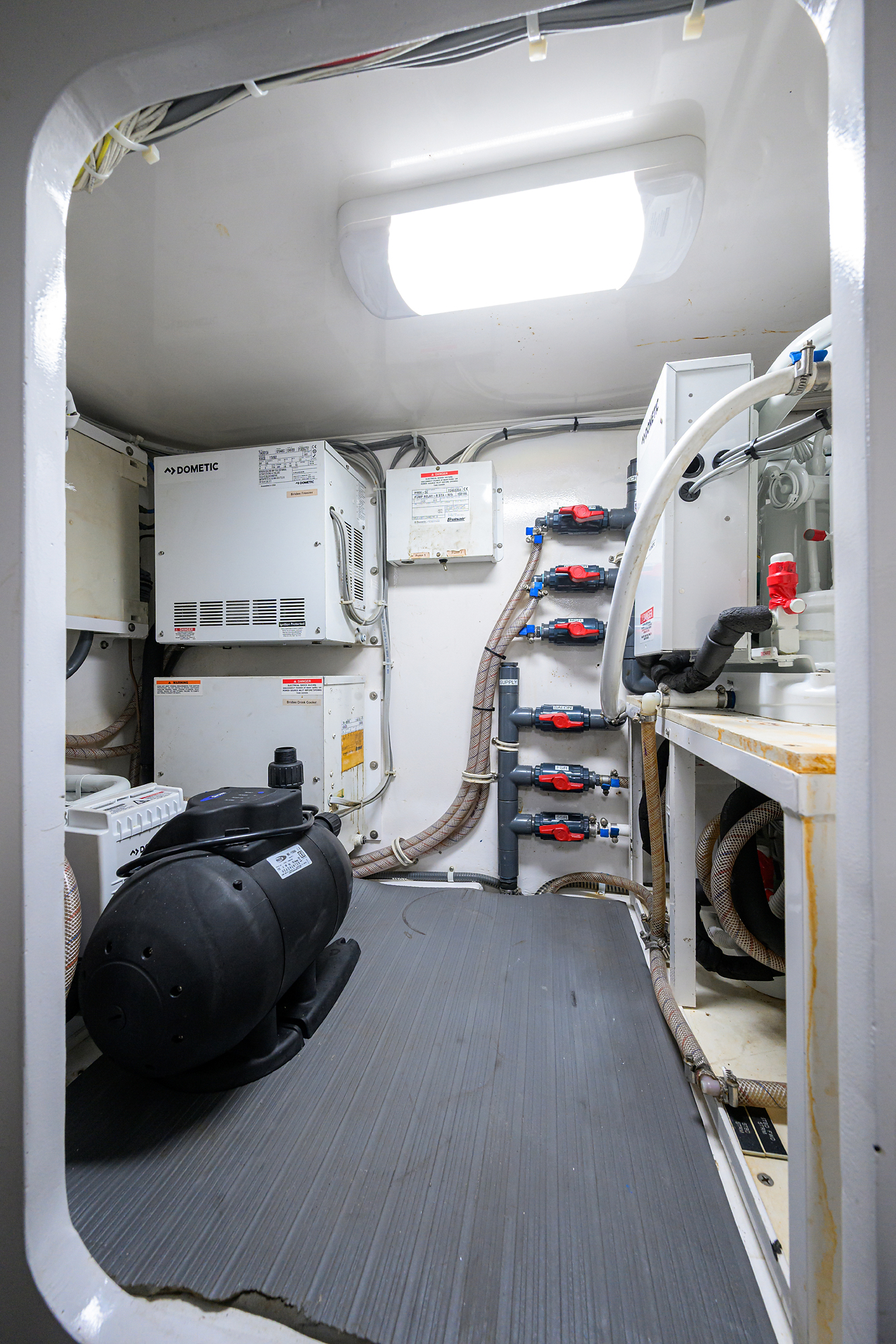 Pryorities yacht photo 46