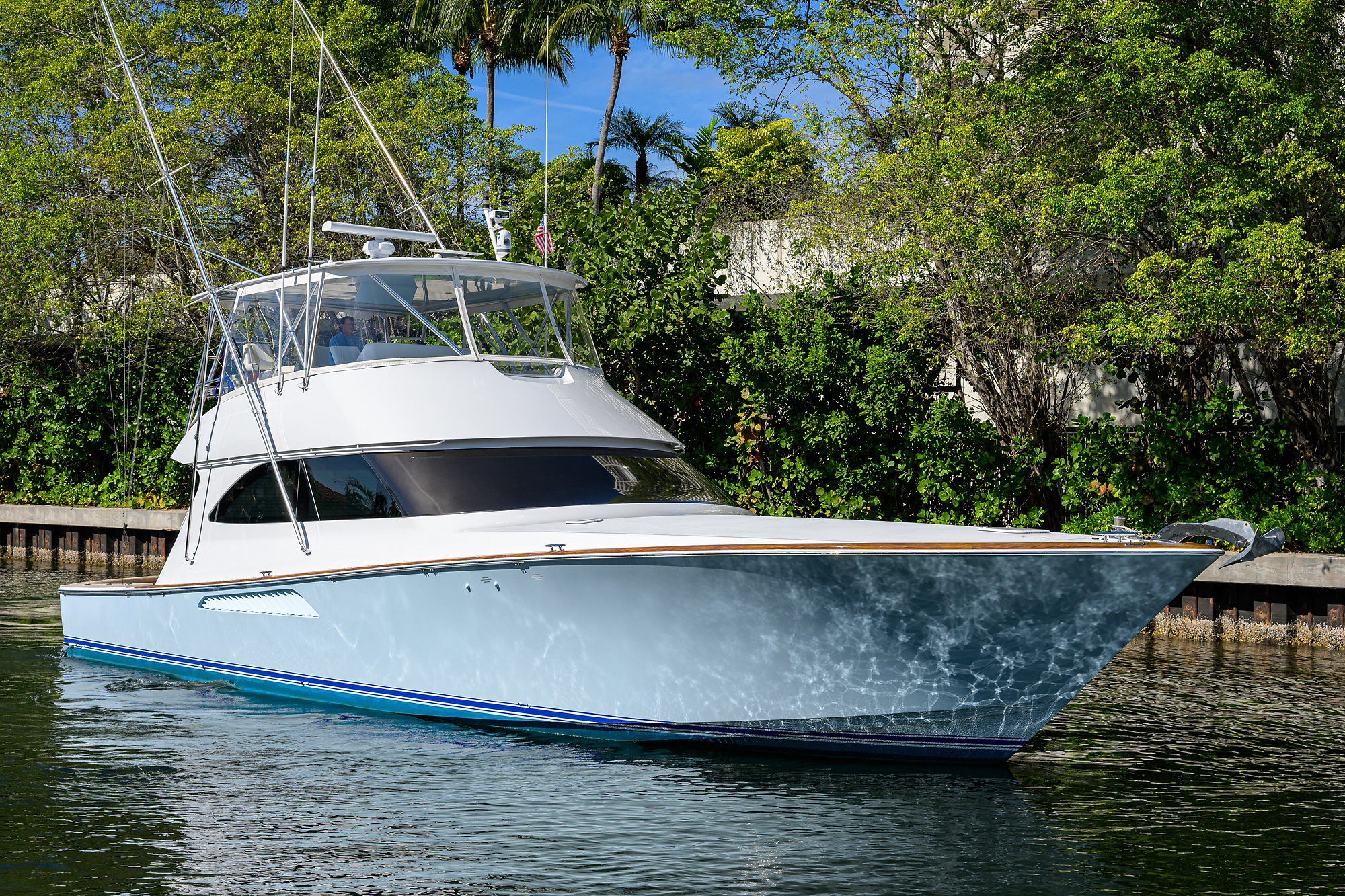 Pryorities yacht photo 4