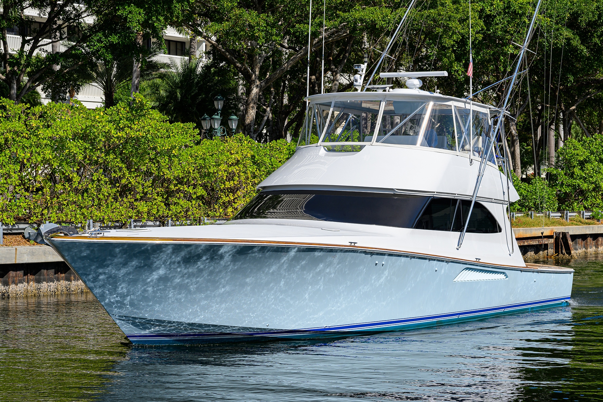 Pryorities yacht photo 7