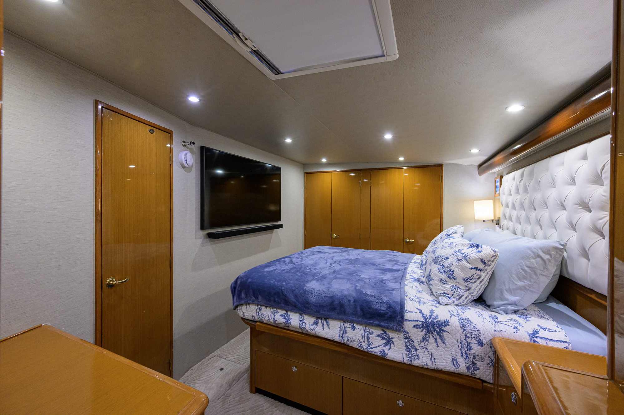 One Step Ahead yacht photo 103