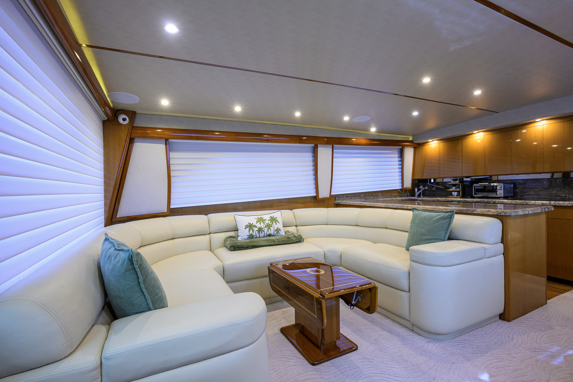 One Step Ahead yacht photo 73