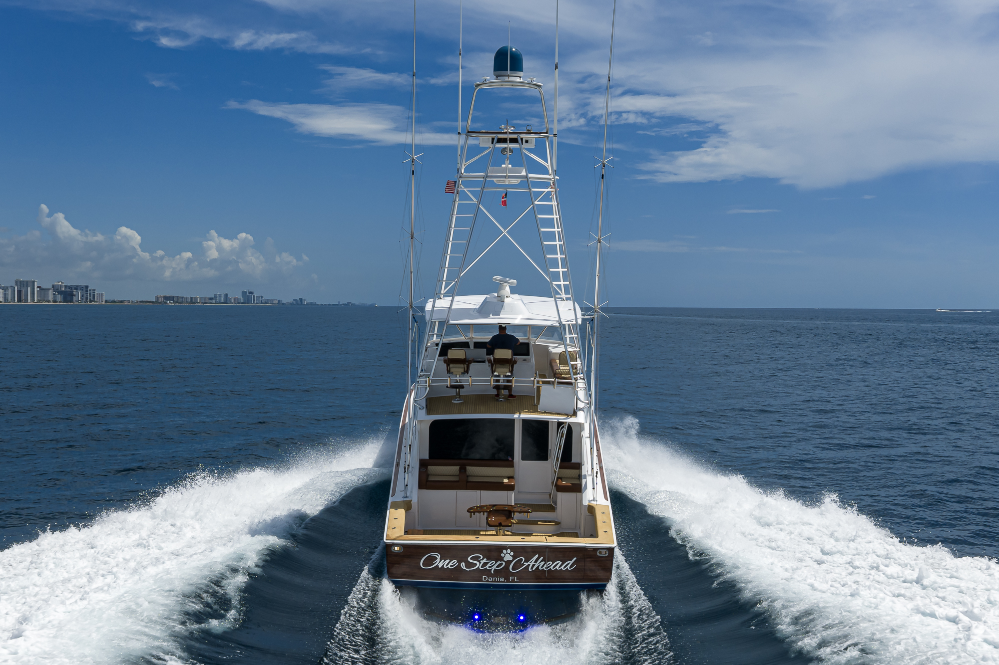 One Step Ahead yacht photo 24