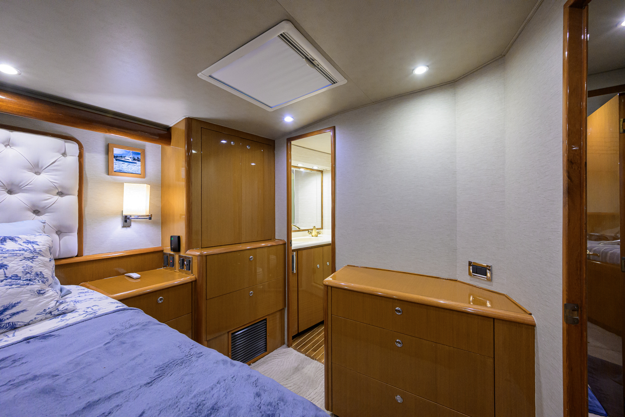 One Step Ahead yacht photo 107
