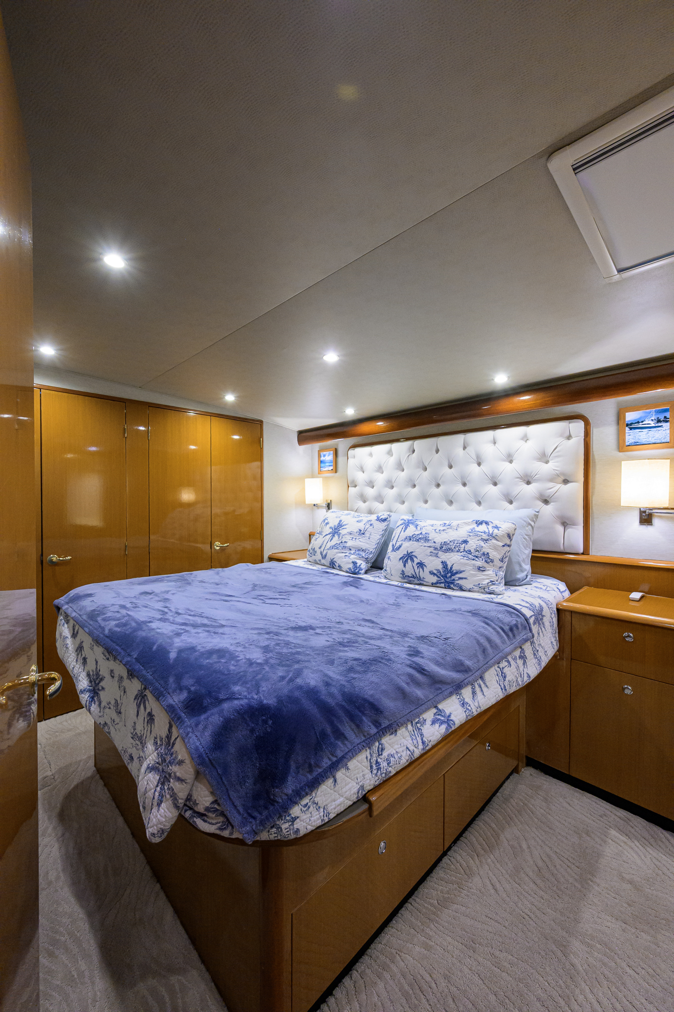 One Step Ahead yacht photo 101