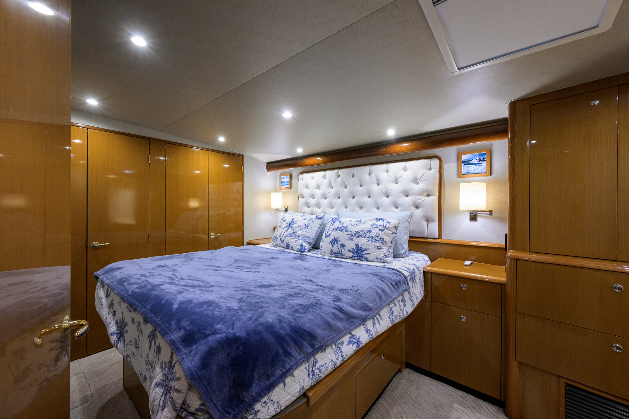One Step Ahead yacht photo 102