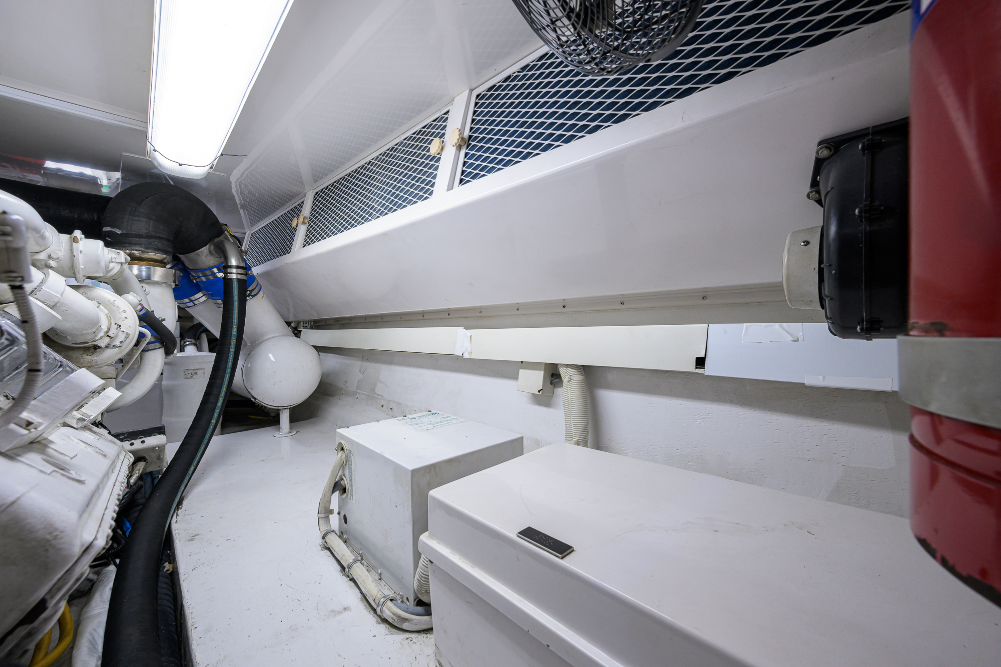 One Step Ahead yacht photo 67