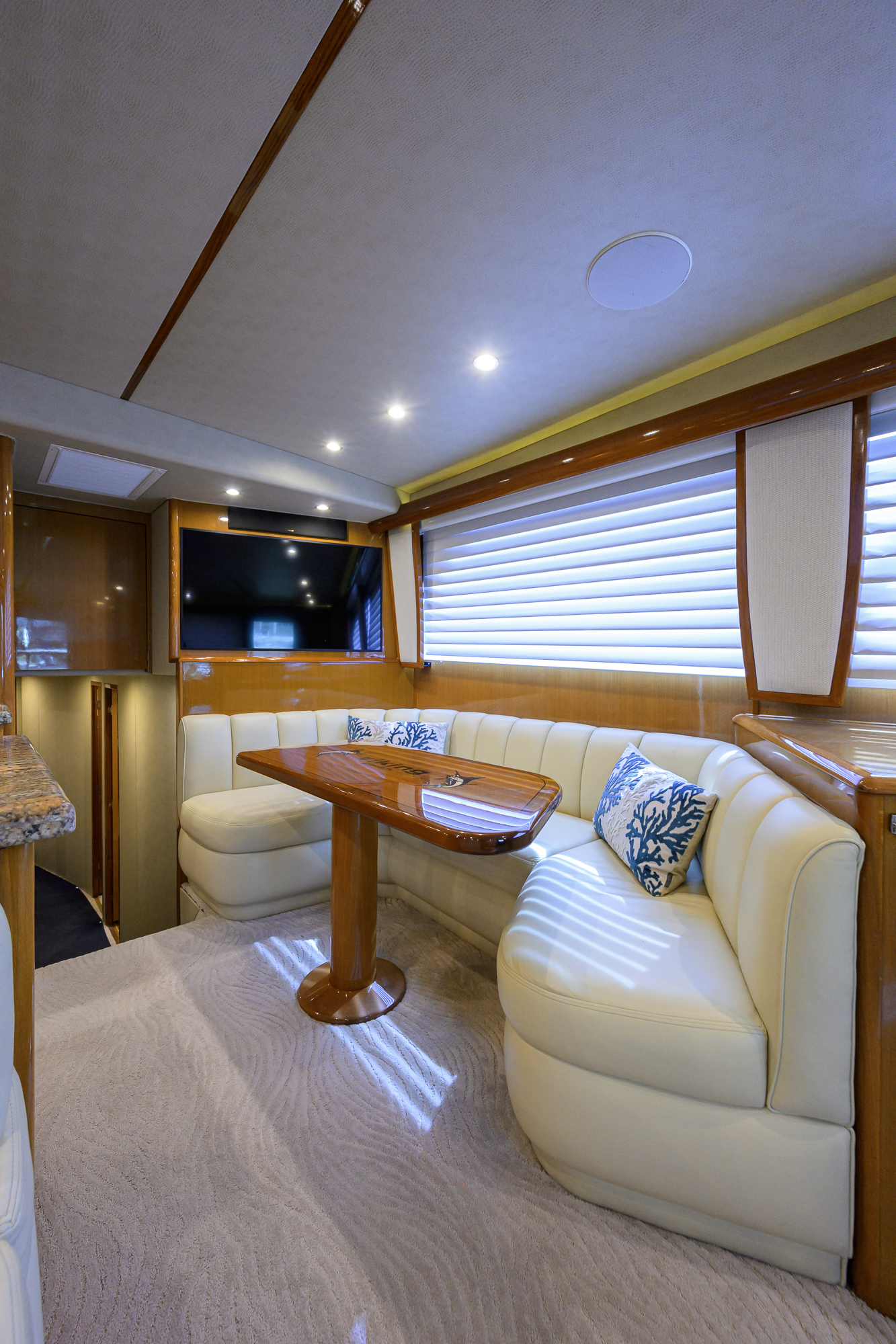 One Step Ahead yacht photo 82