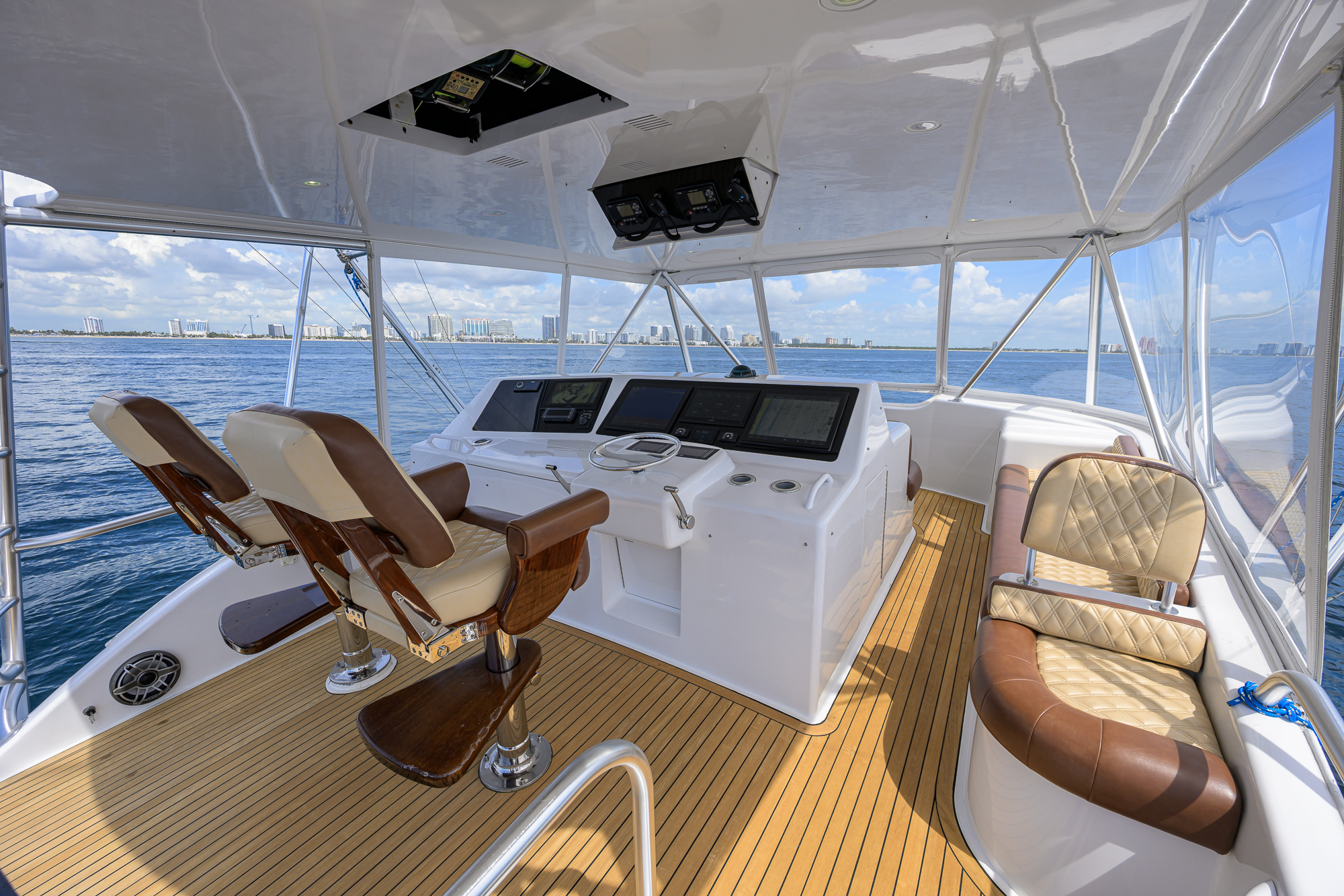 One Step Ahead yacht photo 36