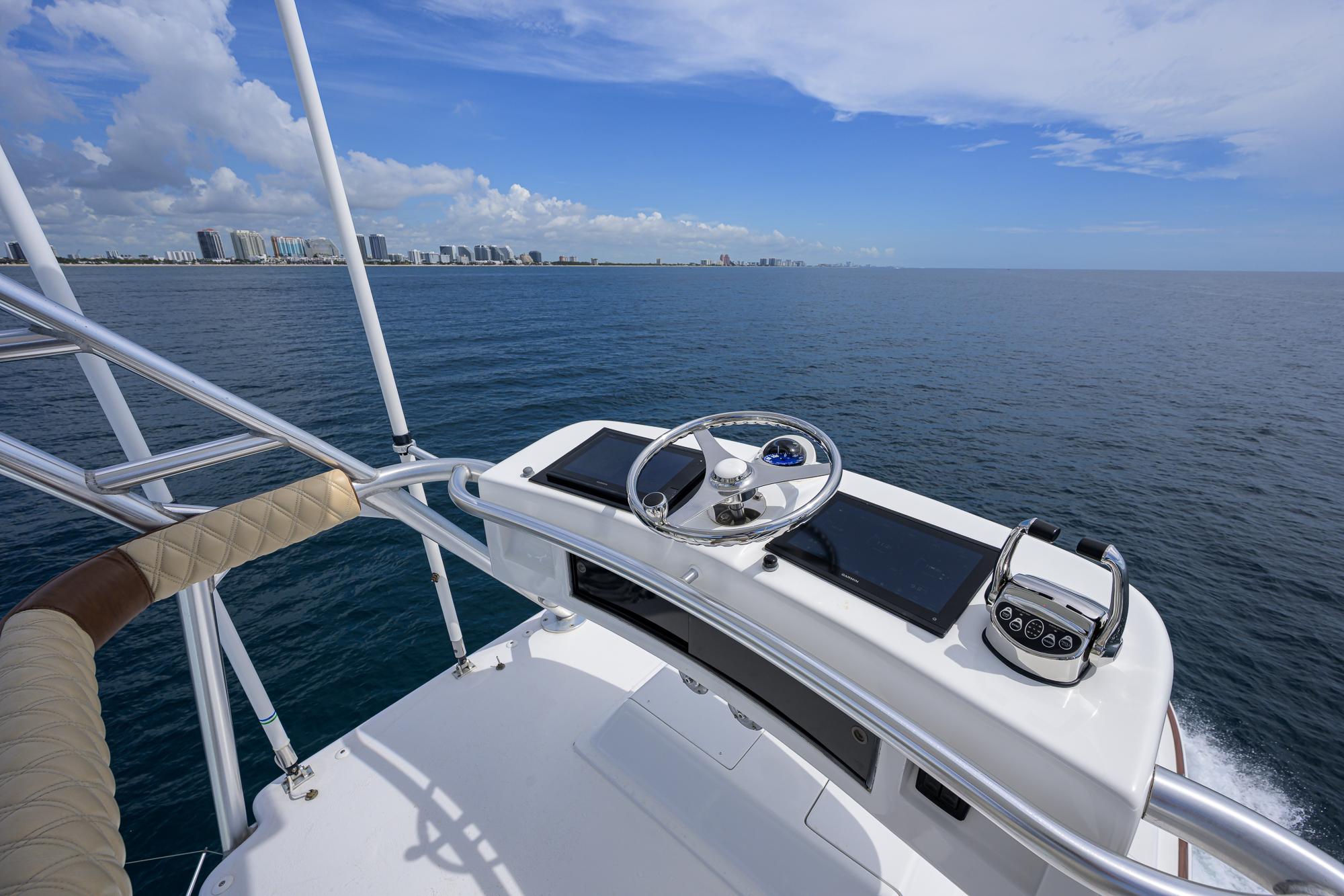 One Step Ahead yacht photo 35
