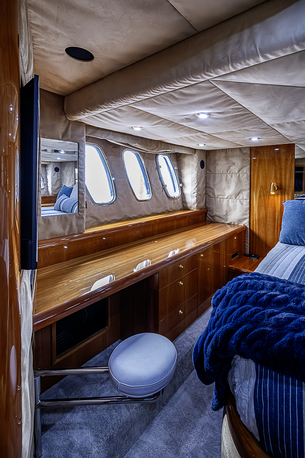 Eagle II yacht photo 101