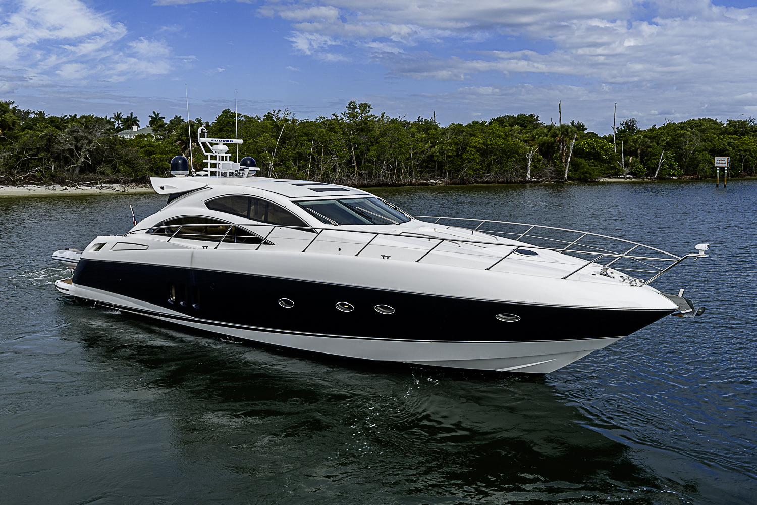 Eagle II yacht photo 18