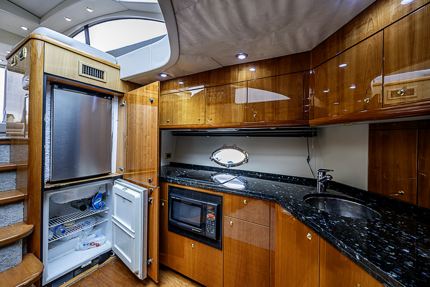 Eagle II yacht photo 73