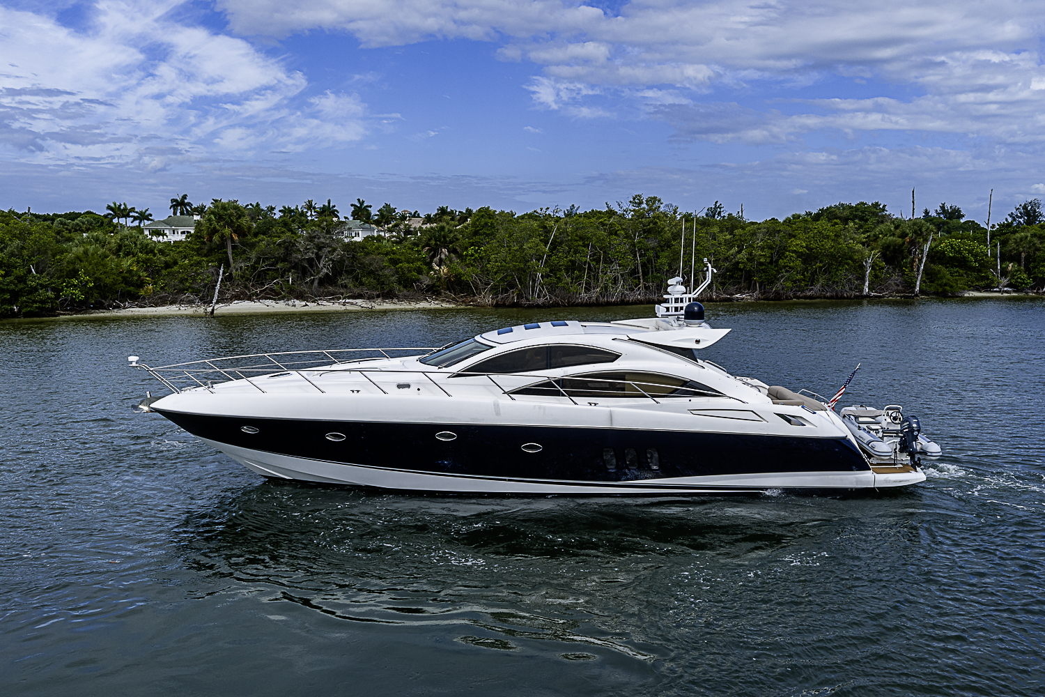 Eagle II yacht photo 10