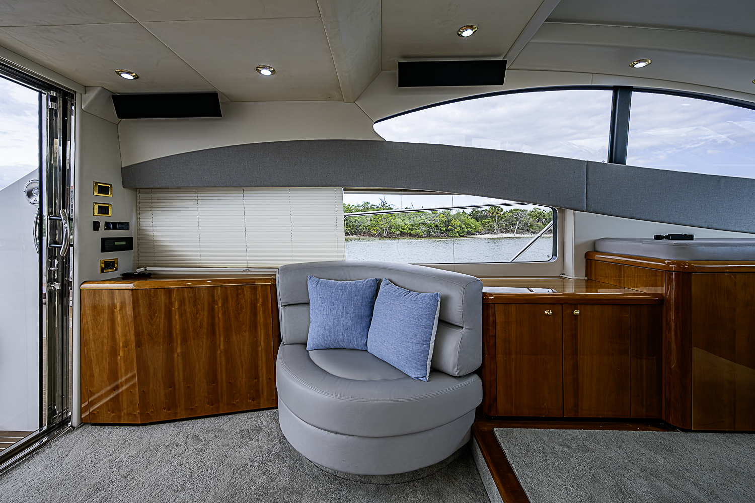 Eagle II yacht photo 82