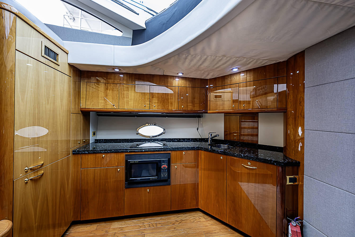 Eagle II yacht photo 70
