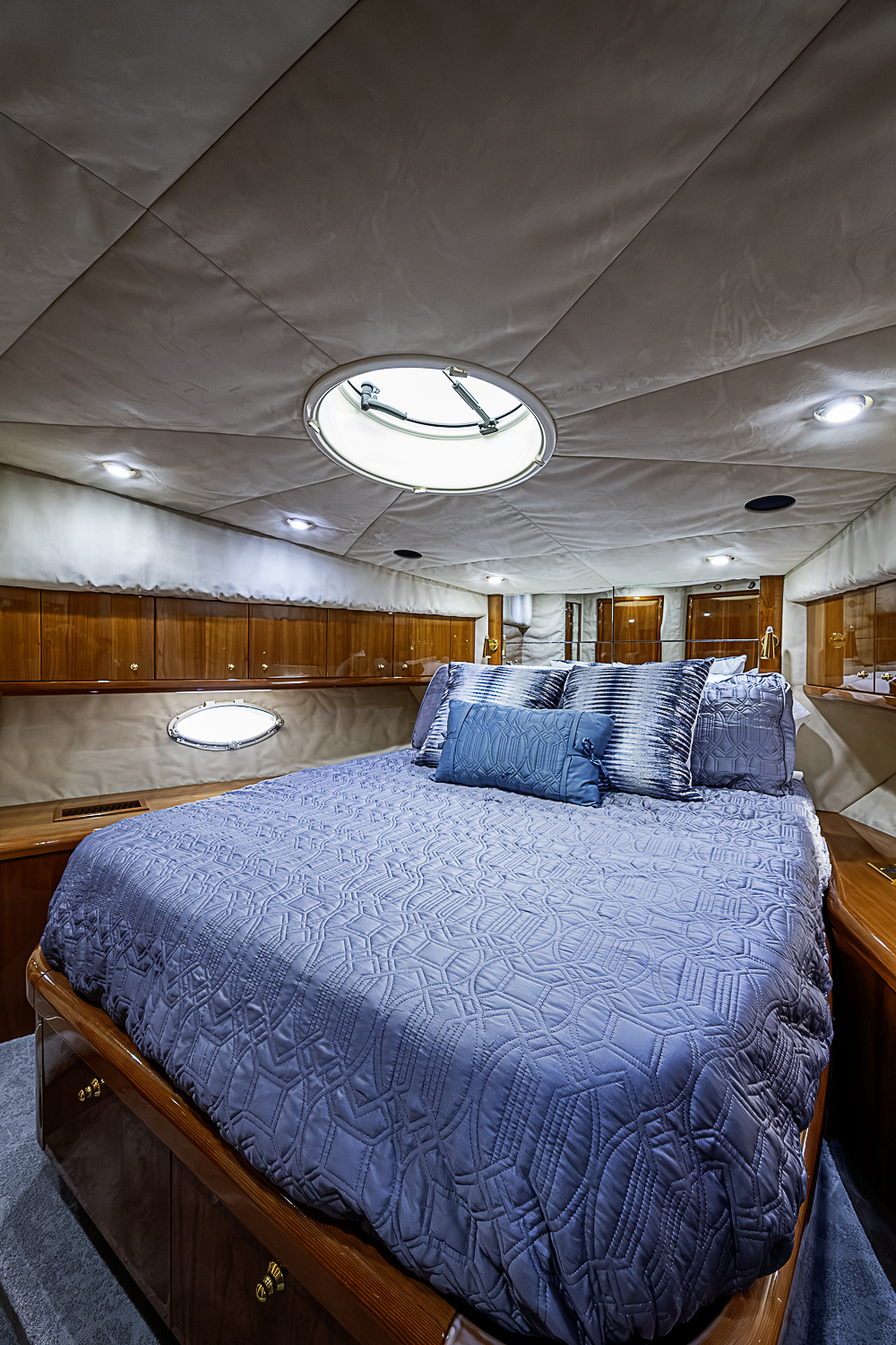 Eagle II yacht photo 93