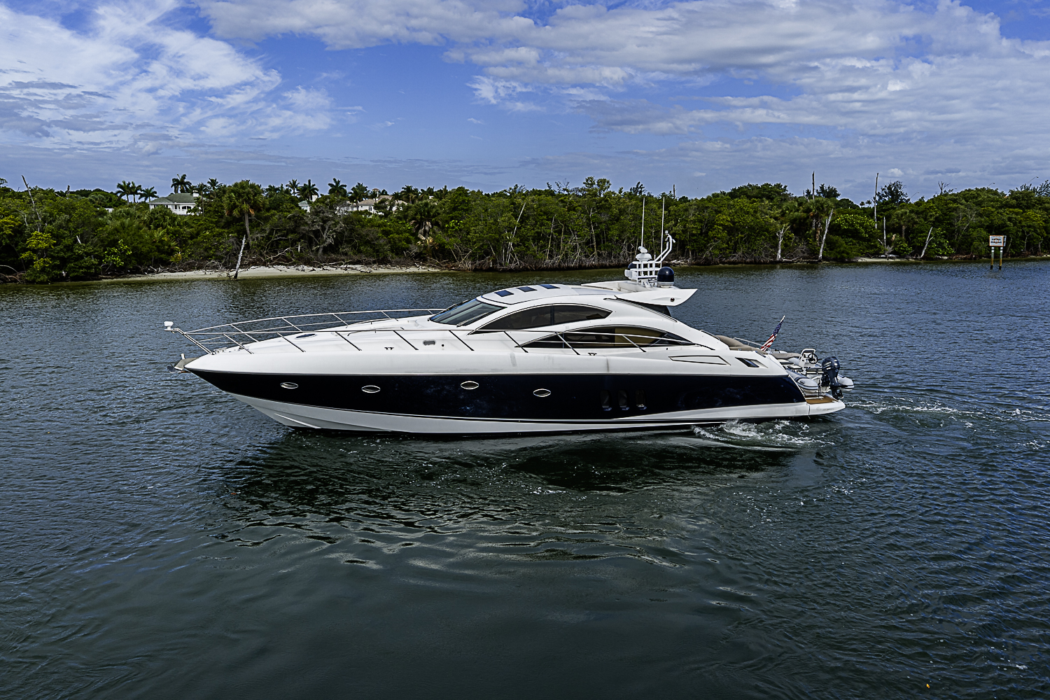Eagle II yacht photo 11