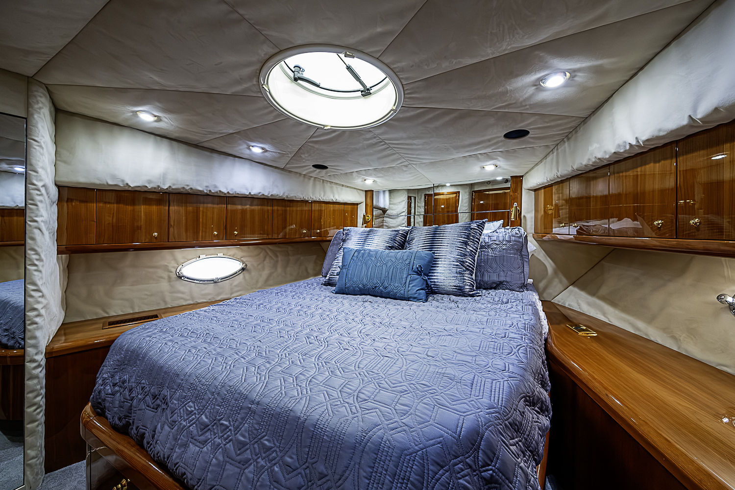 Eagle II yacht photo 92