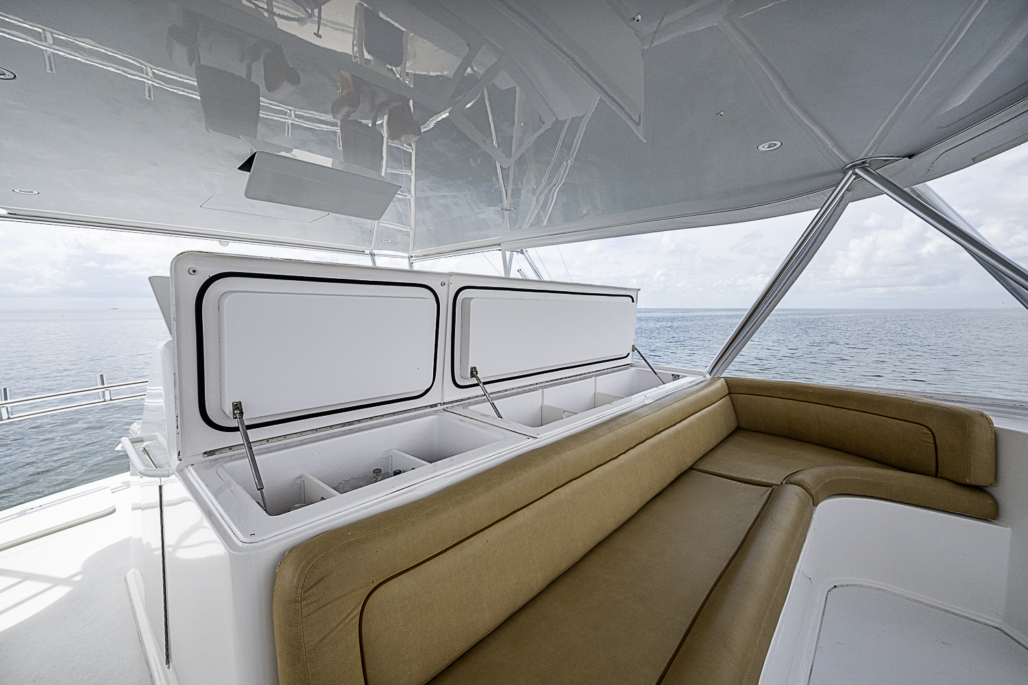 Big Blue yacht photo 39