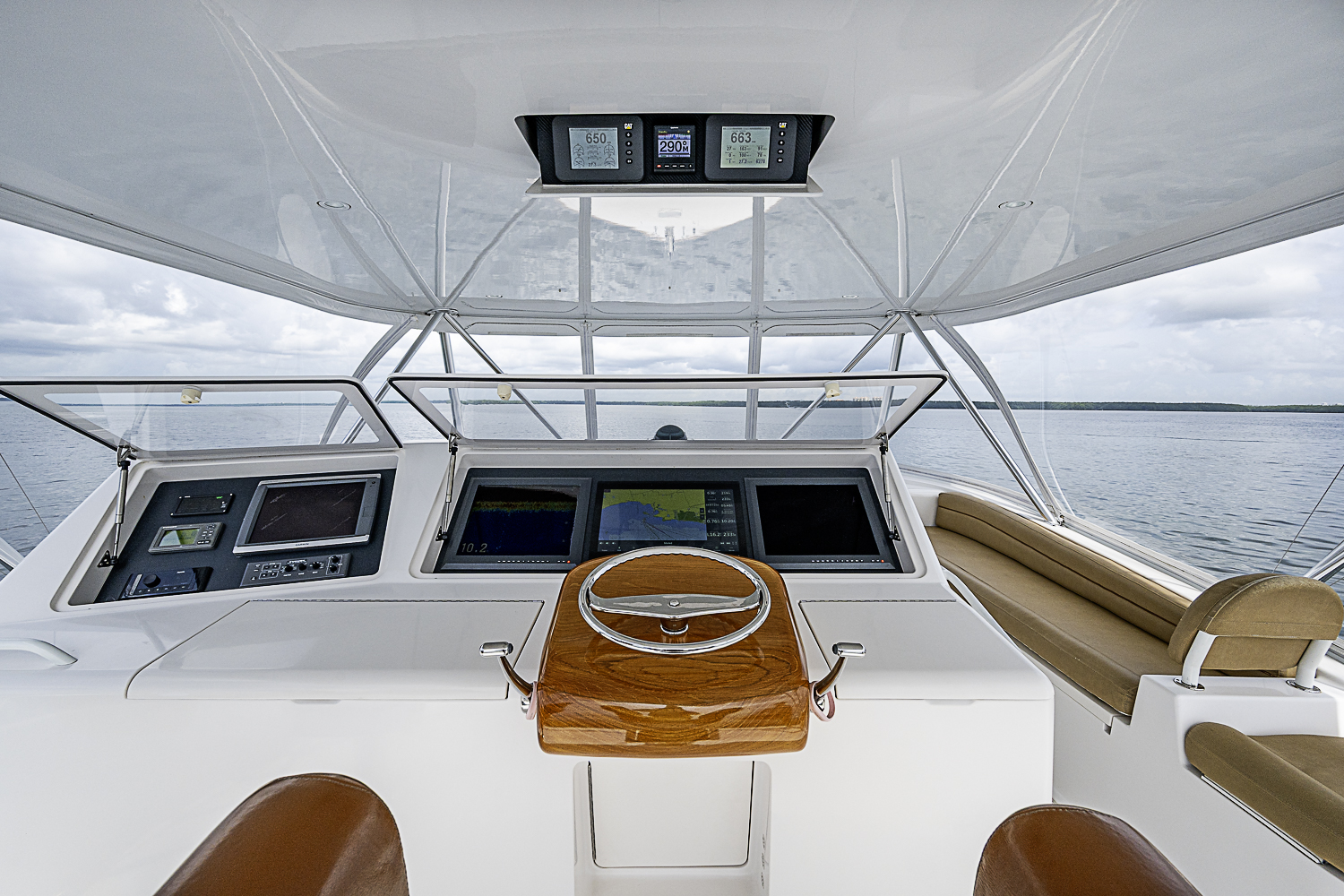 Big Blue yacht photo 31