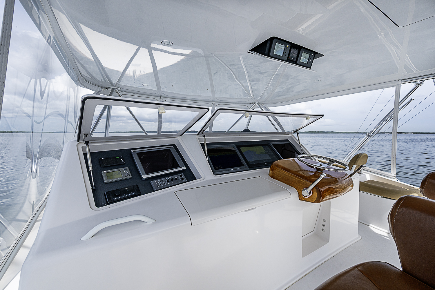 Big Blue yacht photo 32