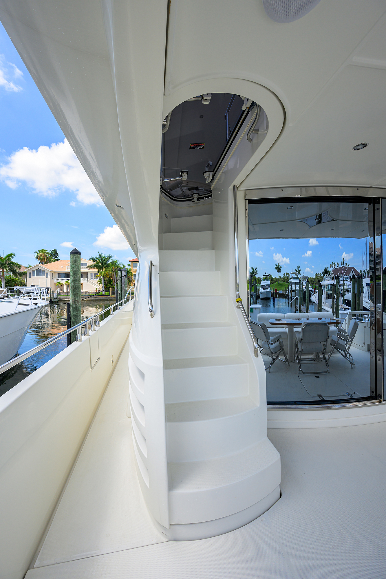 Vol Aboard yacht photo 51
