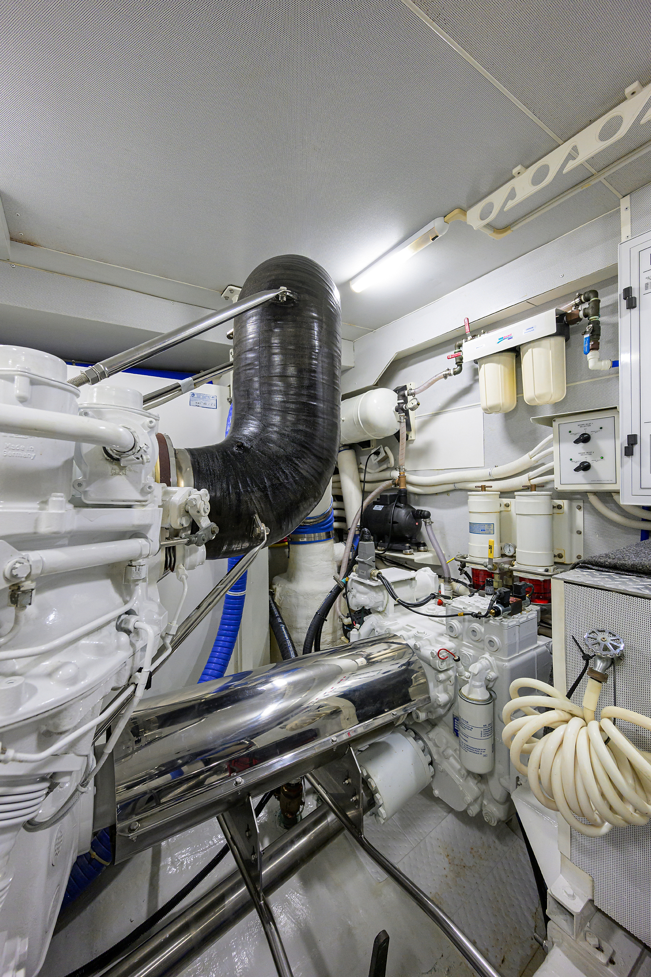 Vol Aboard yacht photo 60