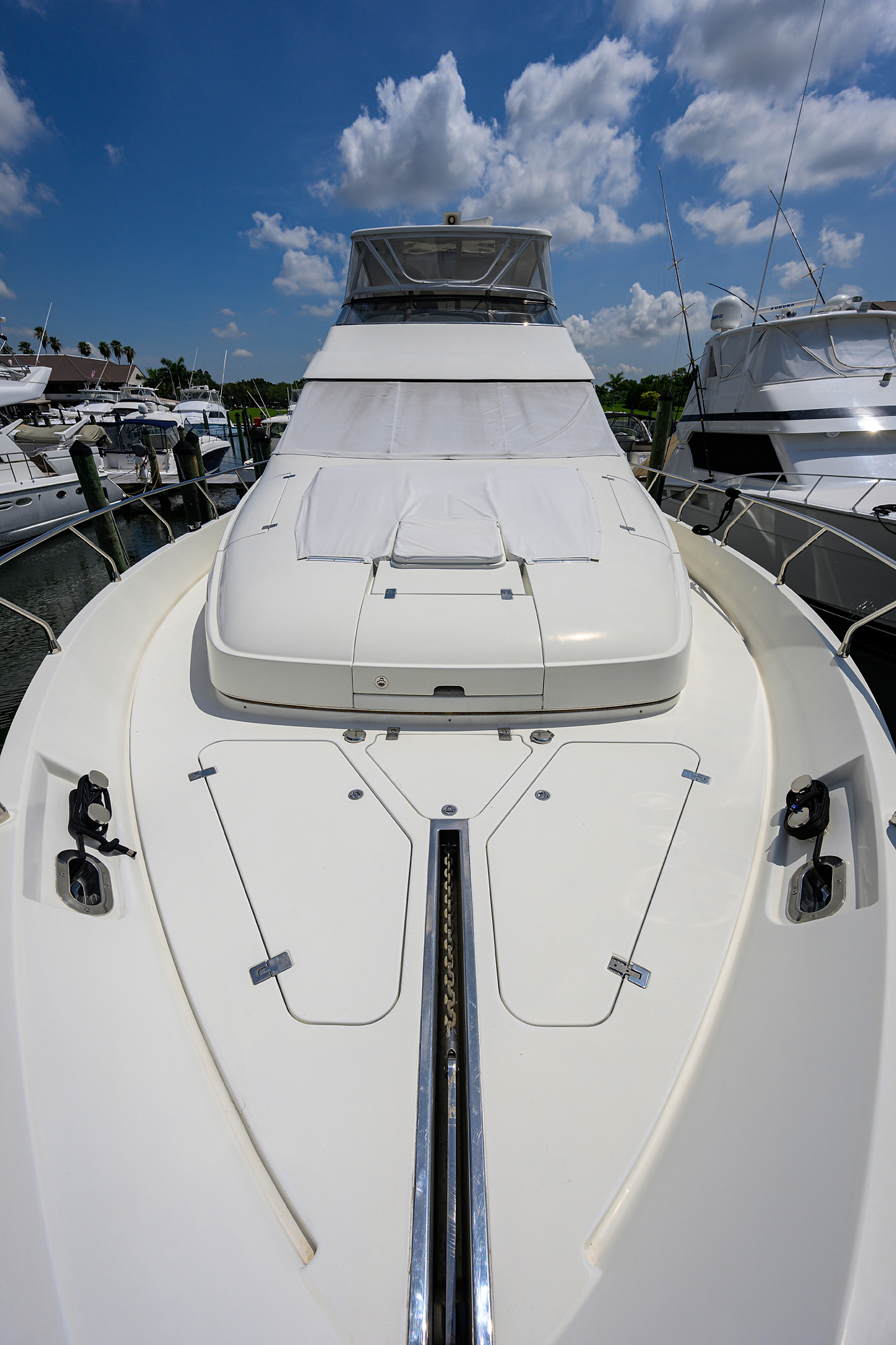 Vol Aboard yacht photo 37