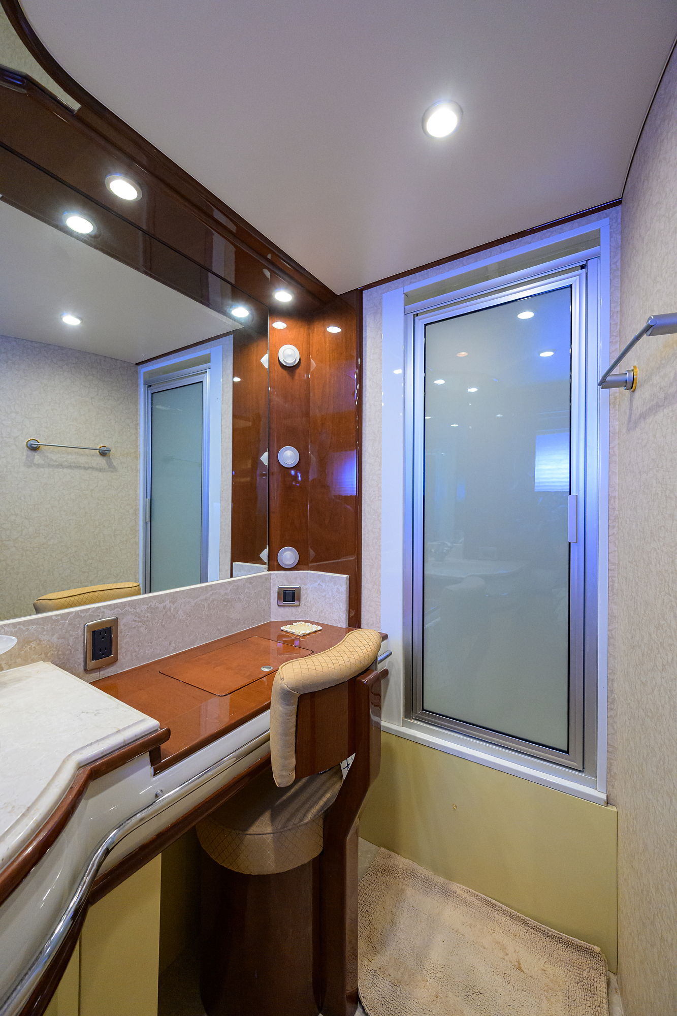 Vol Aboard yacht photo 107