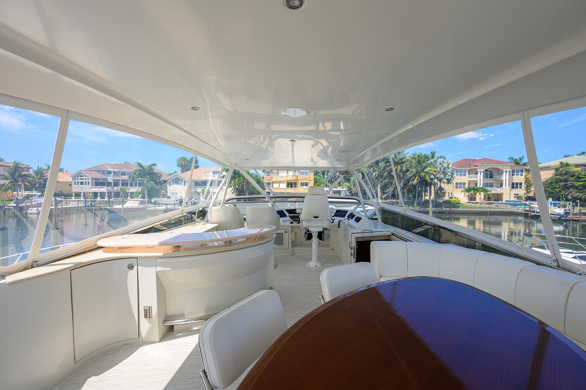 Vol Aboard yacht photo 20