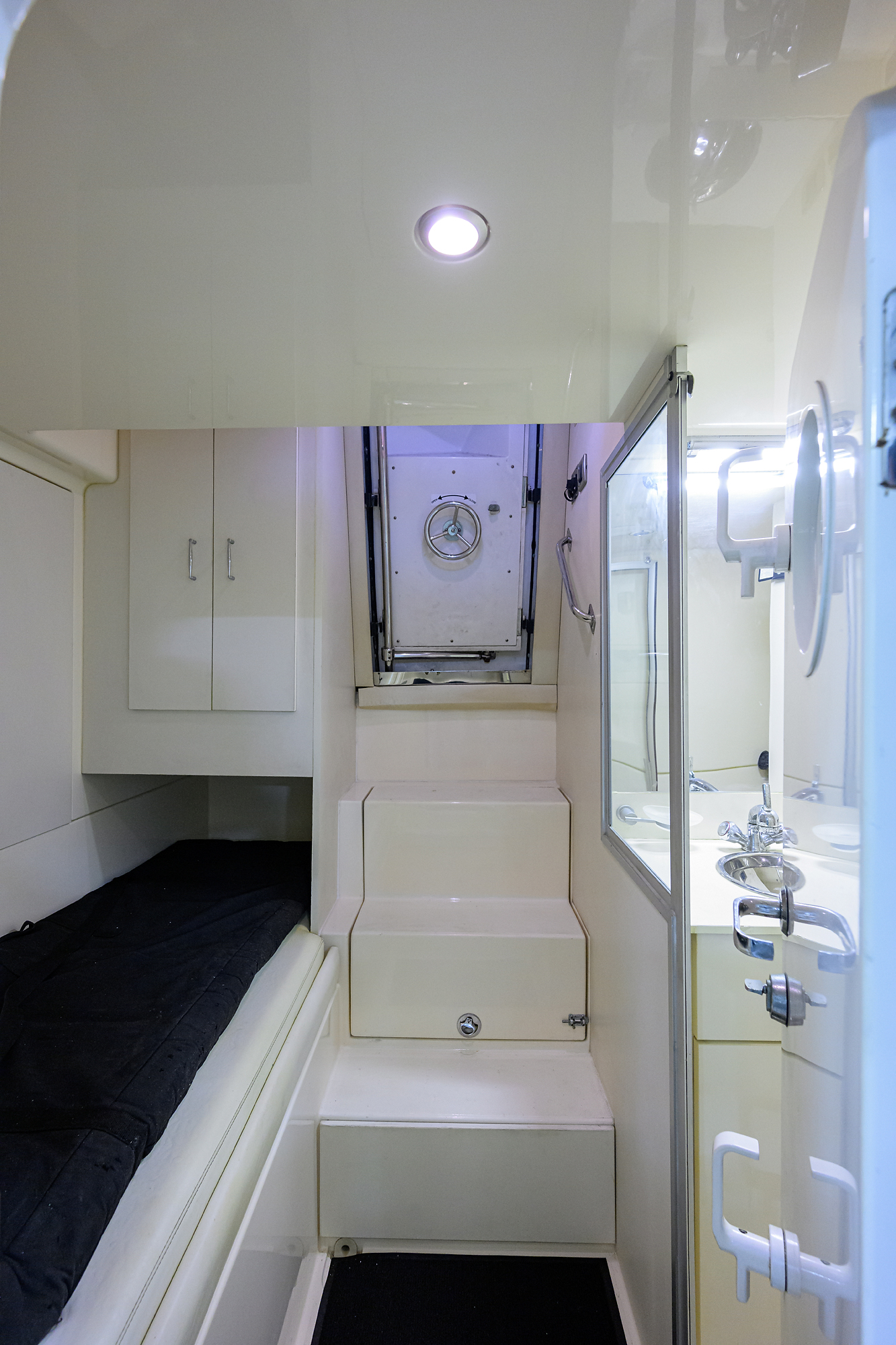Vol Aboard yacht photo 116