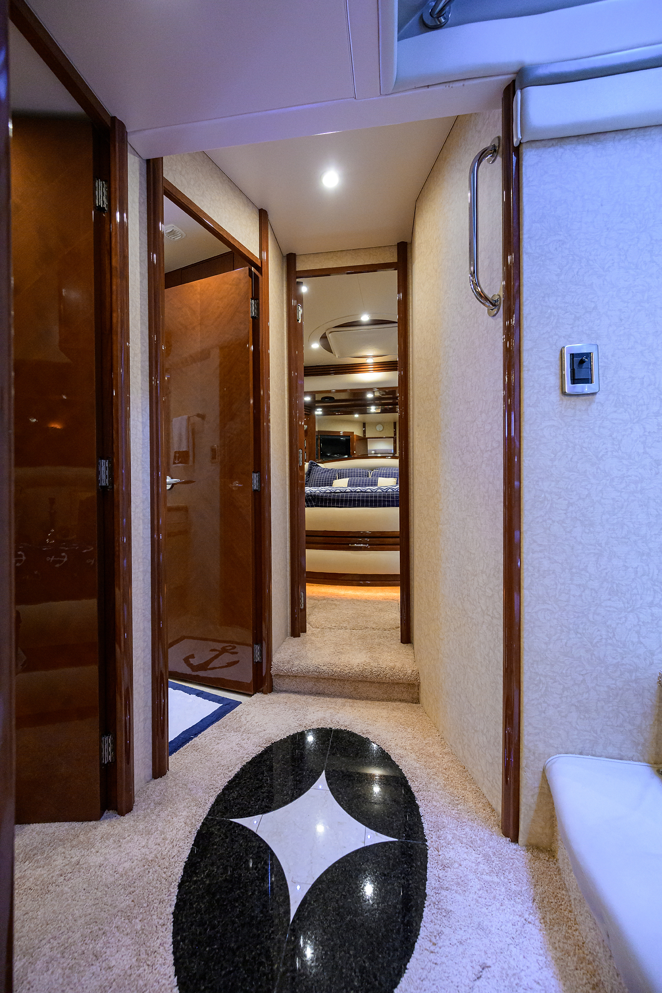 Vol Aboard yacht photo 85