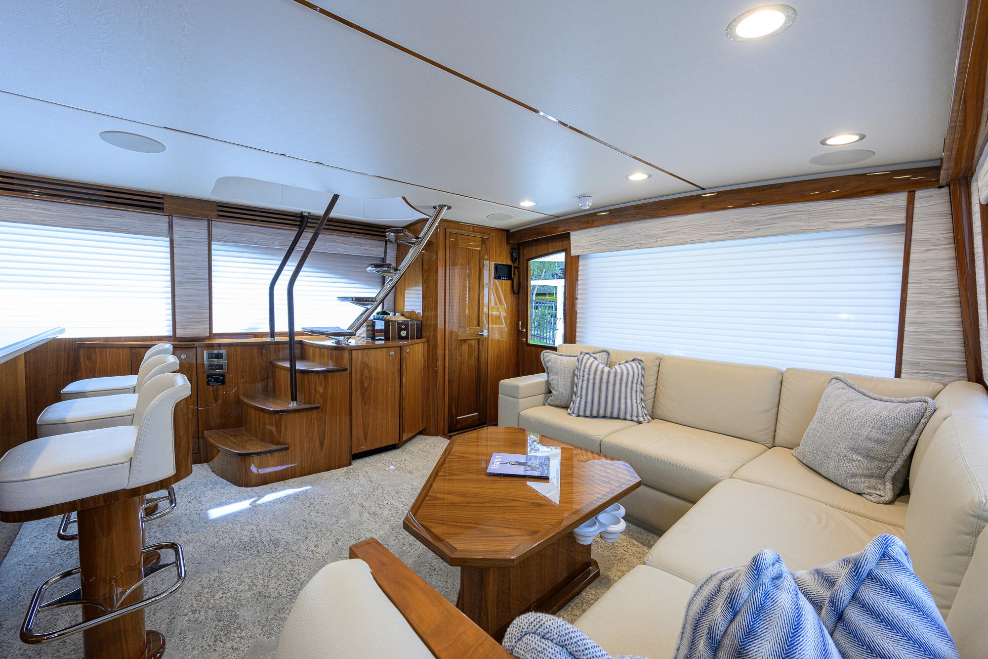 The Interview yacht photo 97