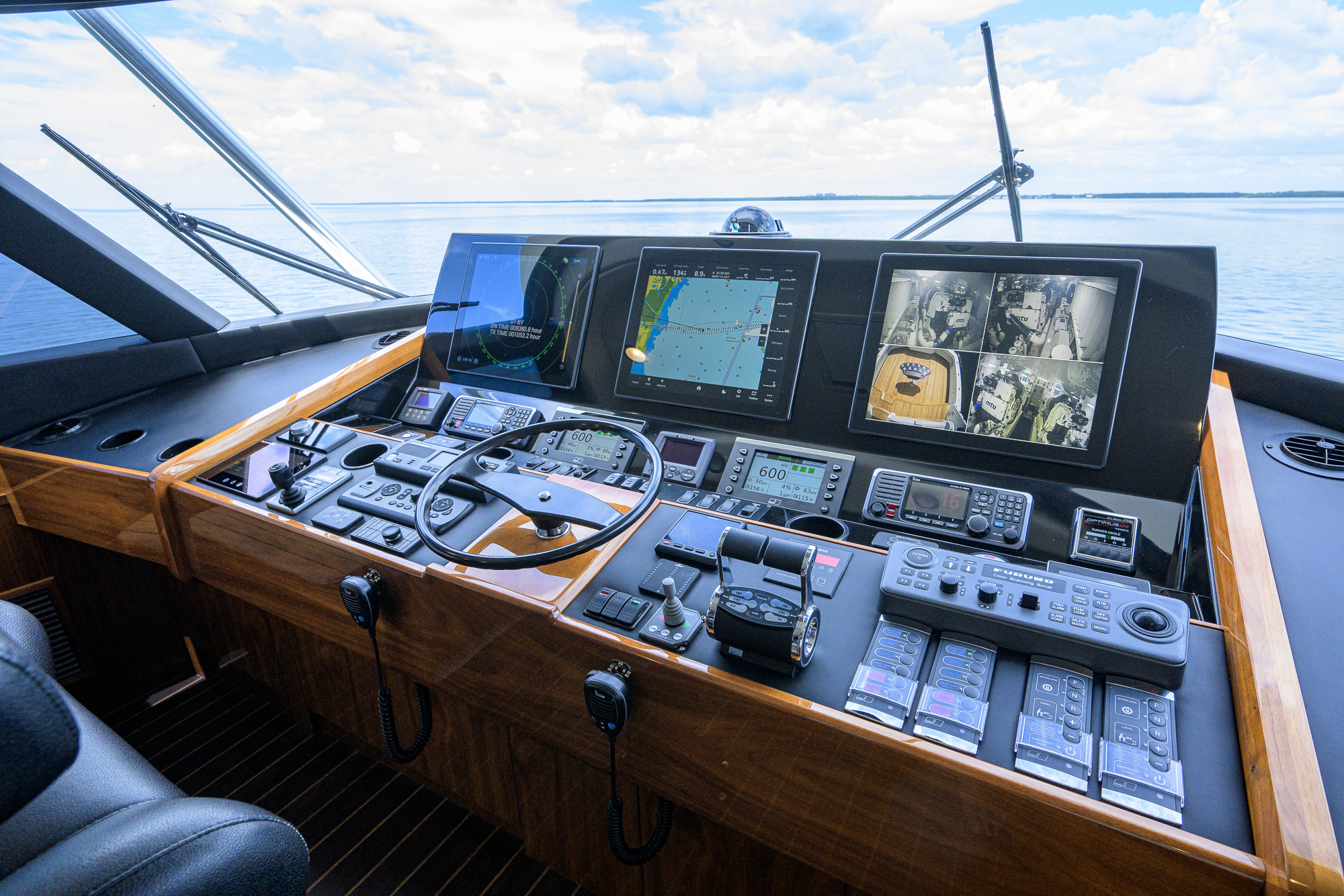 The Interview yacht photo 52