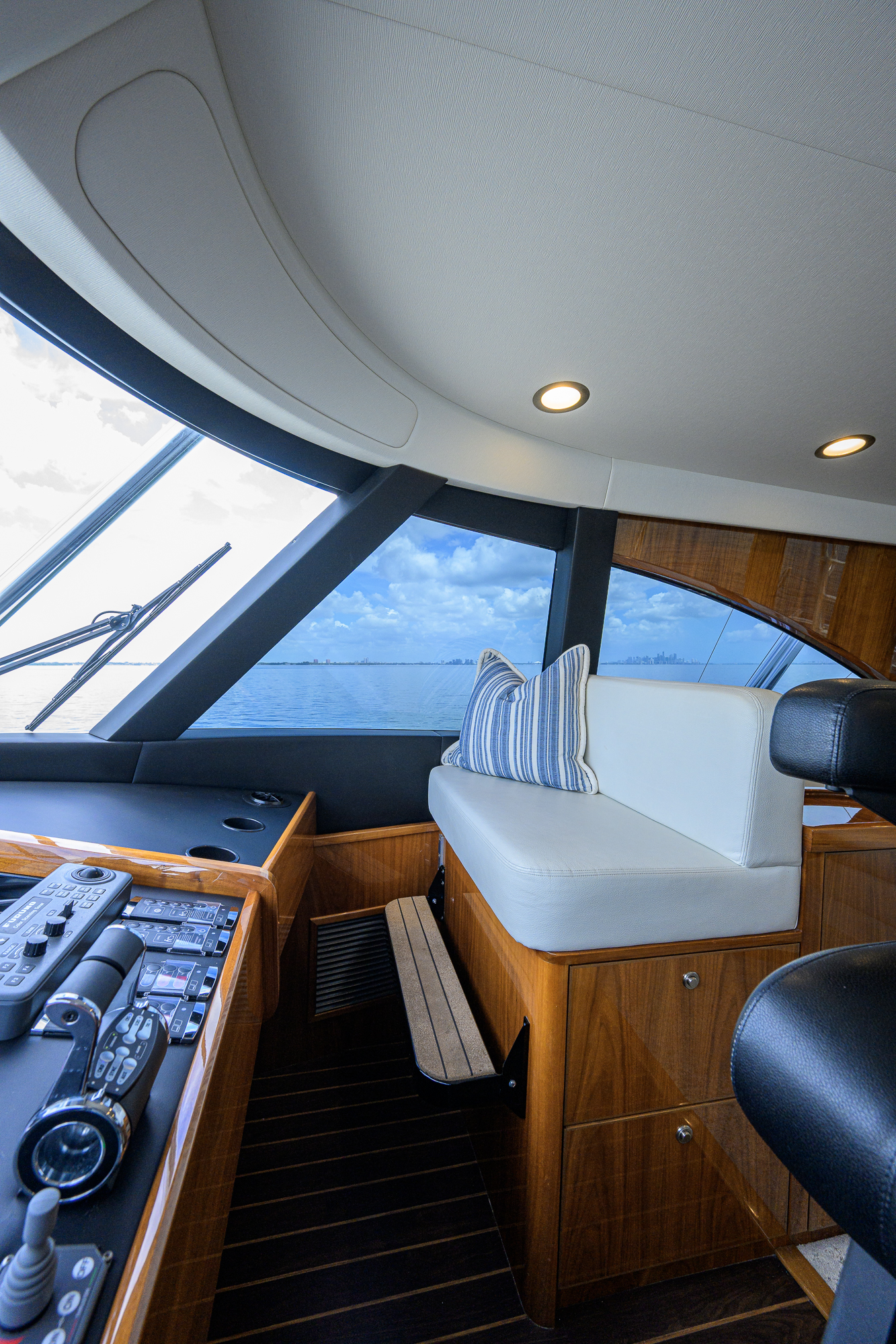 The Interview yacht photo 56