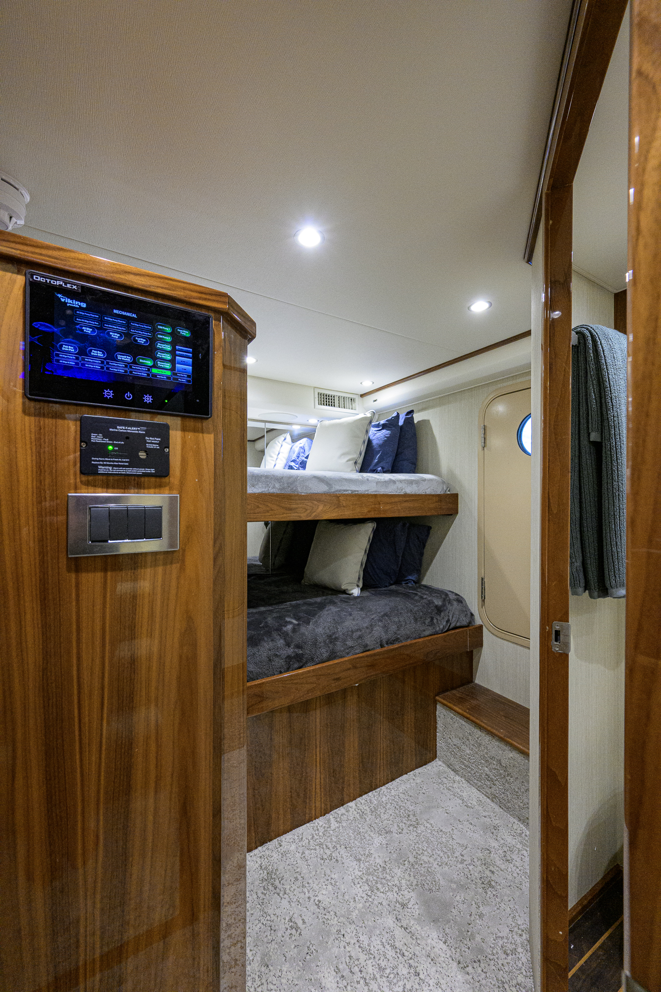 The Interview yacht photo 145