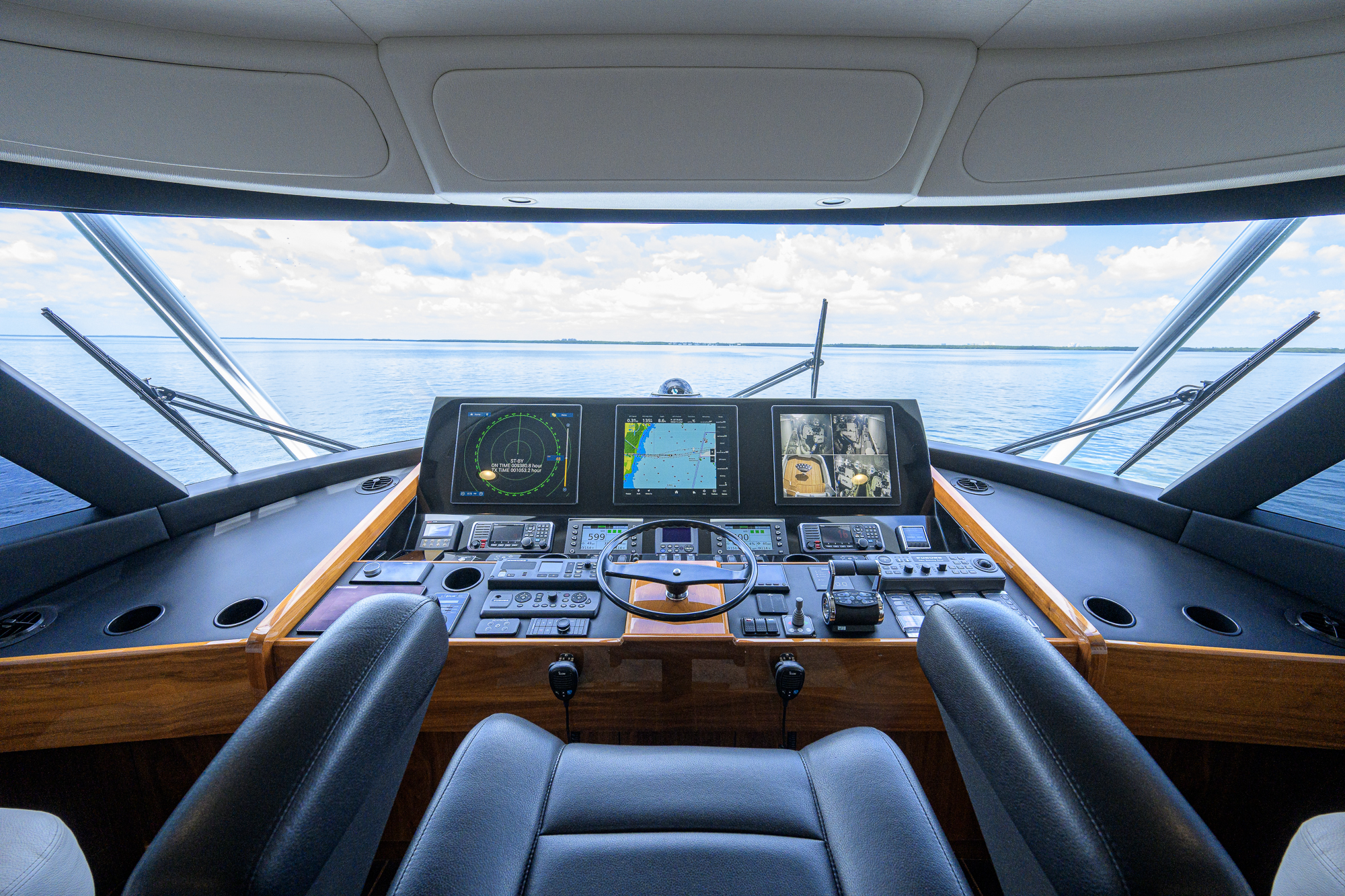 The Interview yacht photo 53
