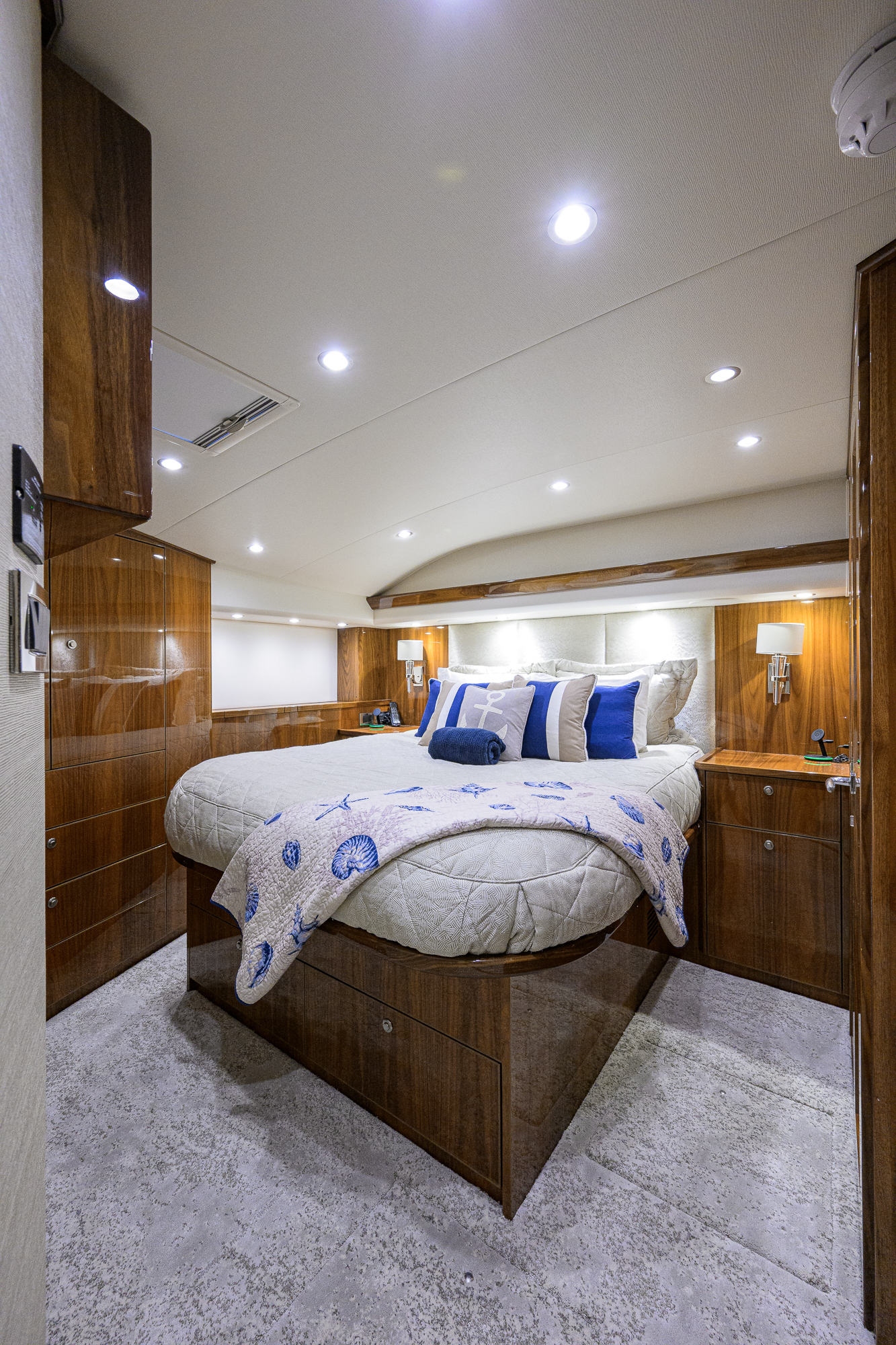 The Interview yacht photo 133