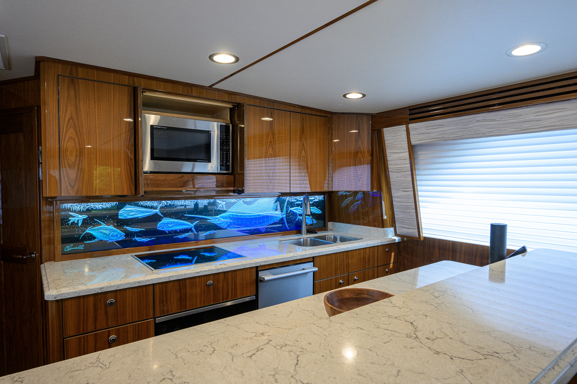 The Interview yacht photo 104