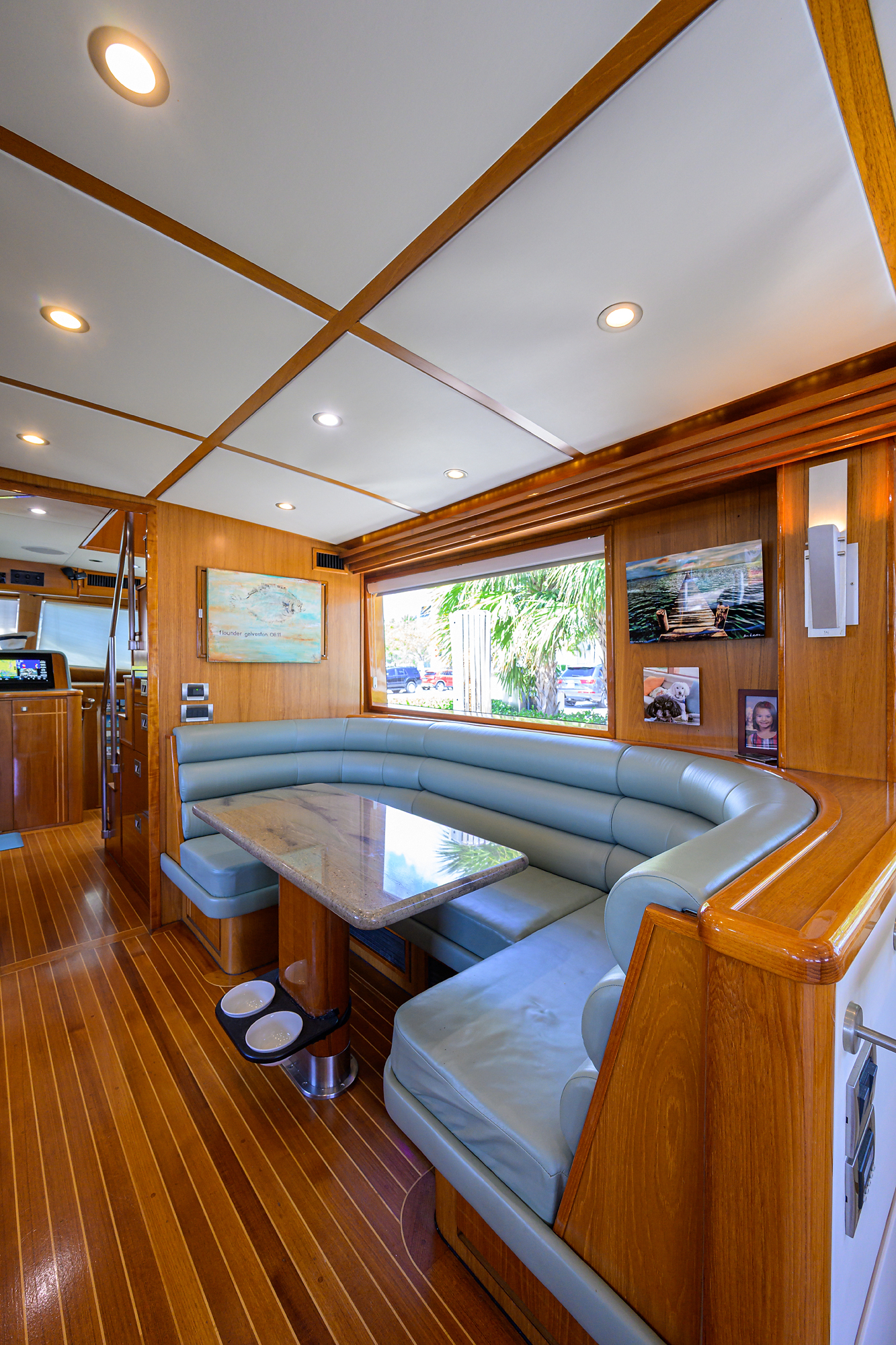 Pomboo yacht photo 50