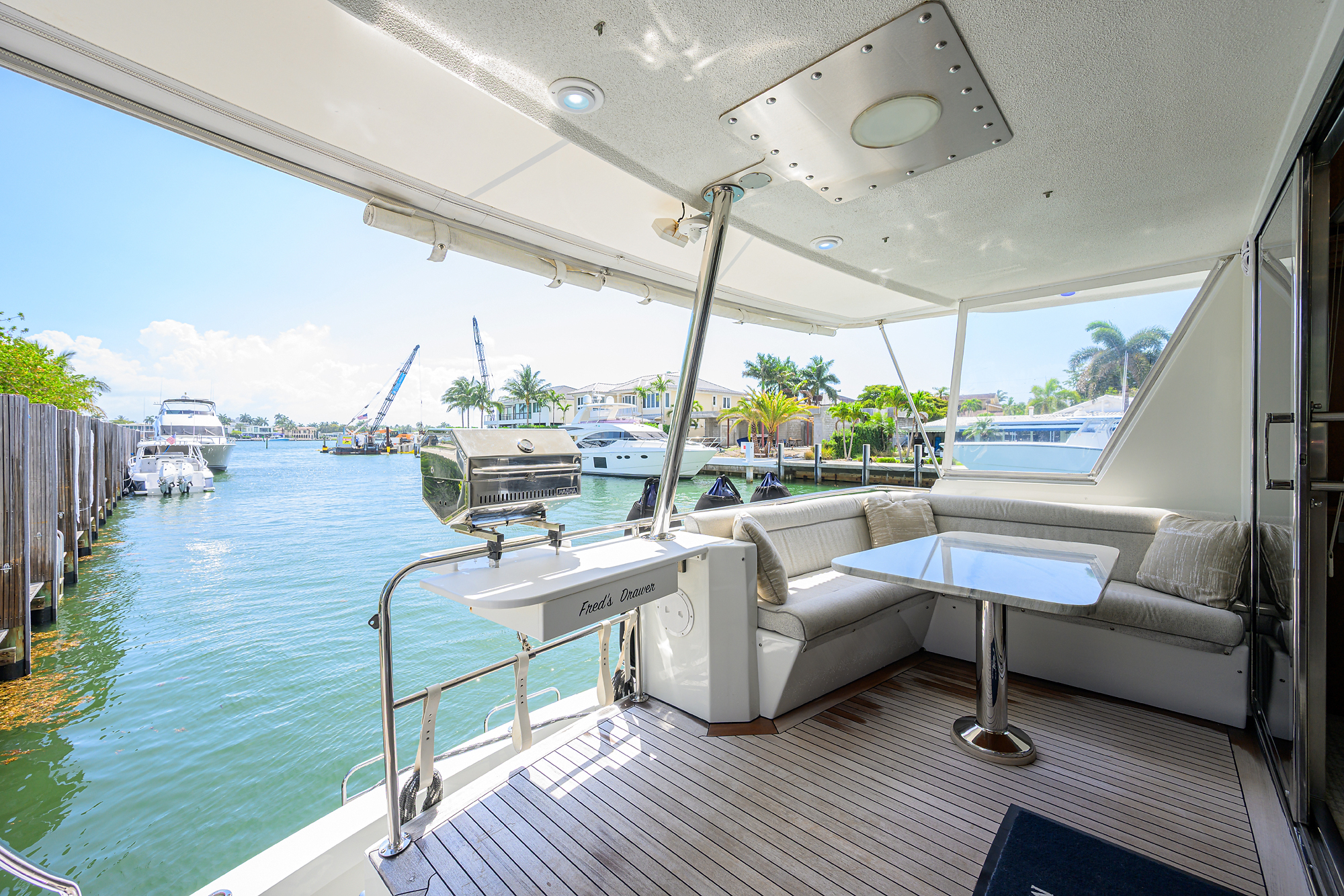Pomboo yacht photo 30