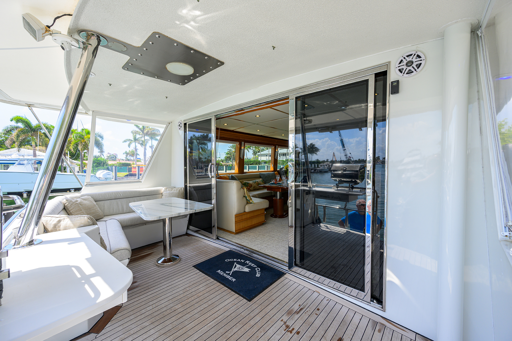 Pomboo yacht photo 31