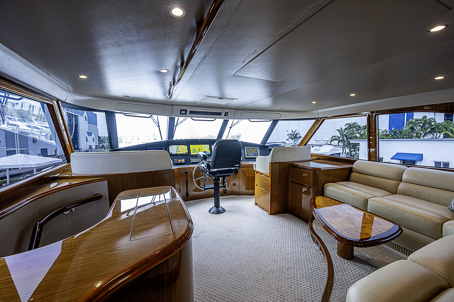 TEUSEAS yacht photo 10