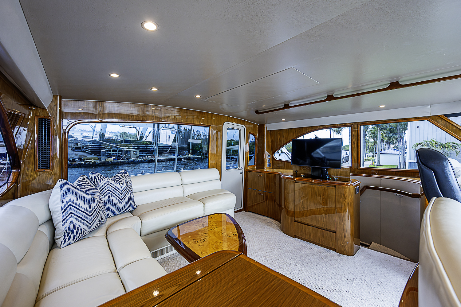 TEUSEAS yacht photo 26