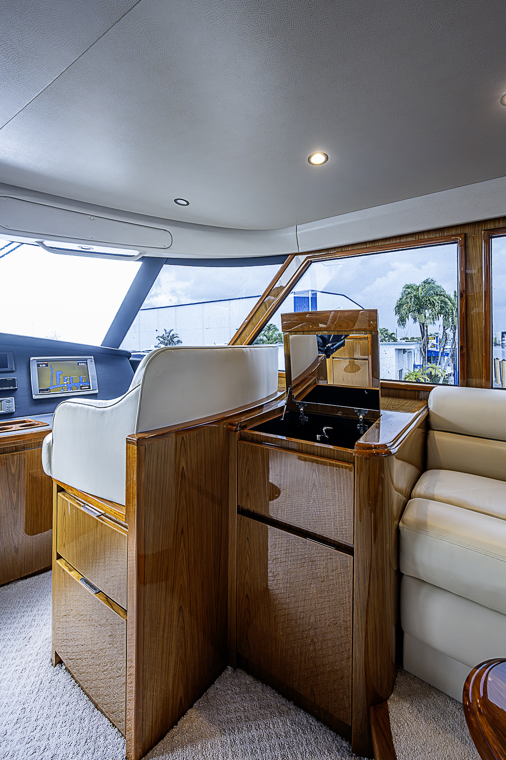TEUSEAS yacht photo 16