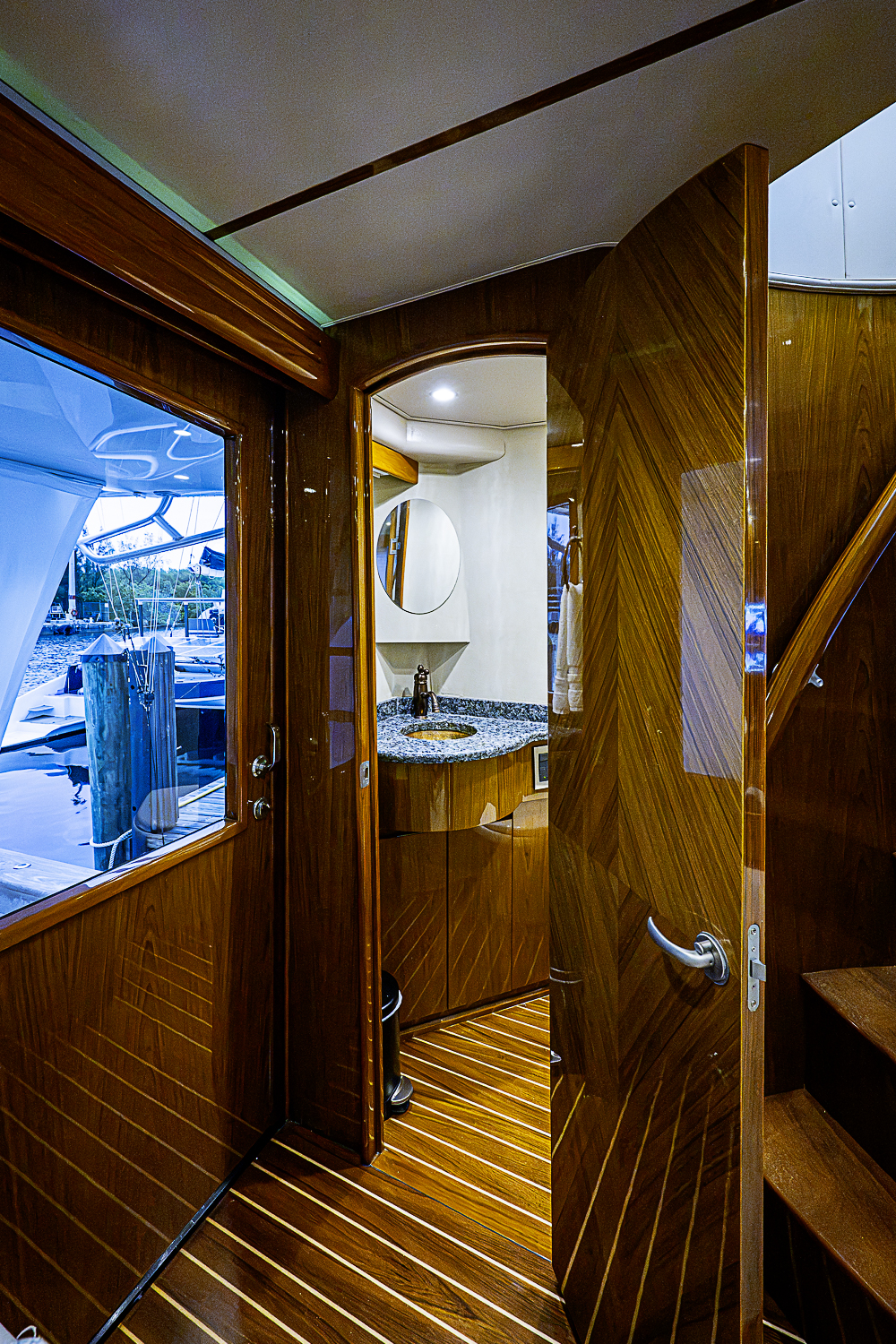 TEUSEAS yacht photo 74