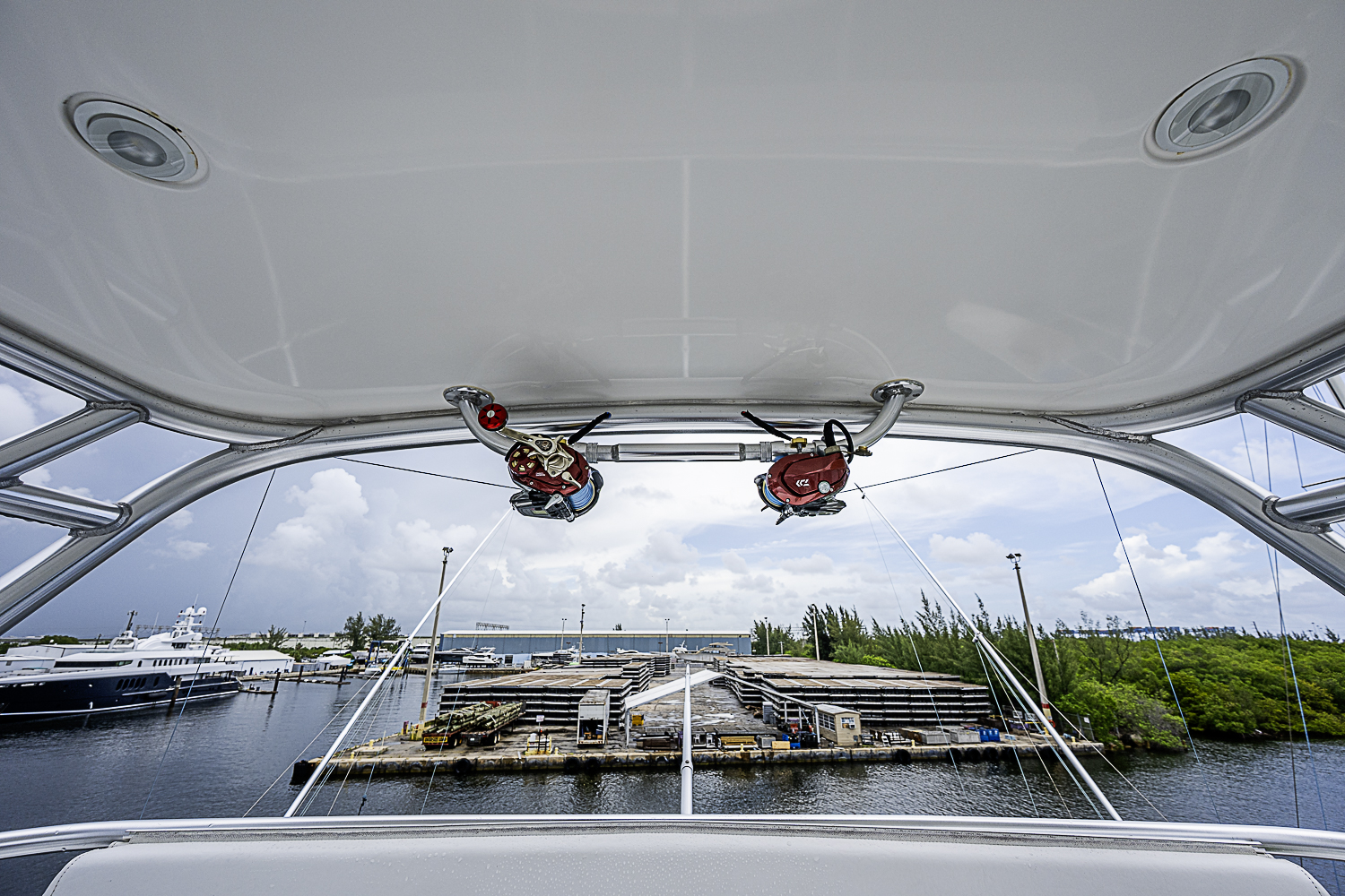 TEUSEAS yacht photo 9