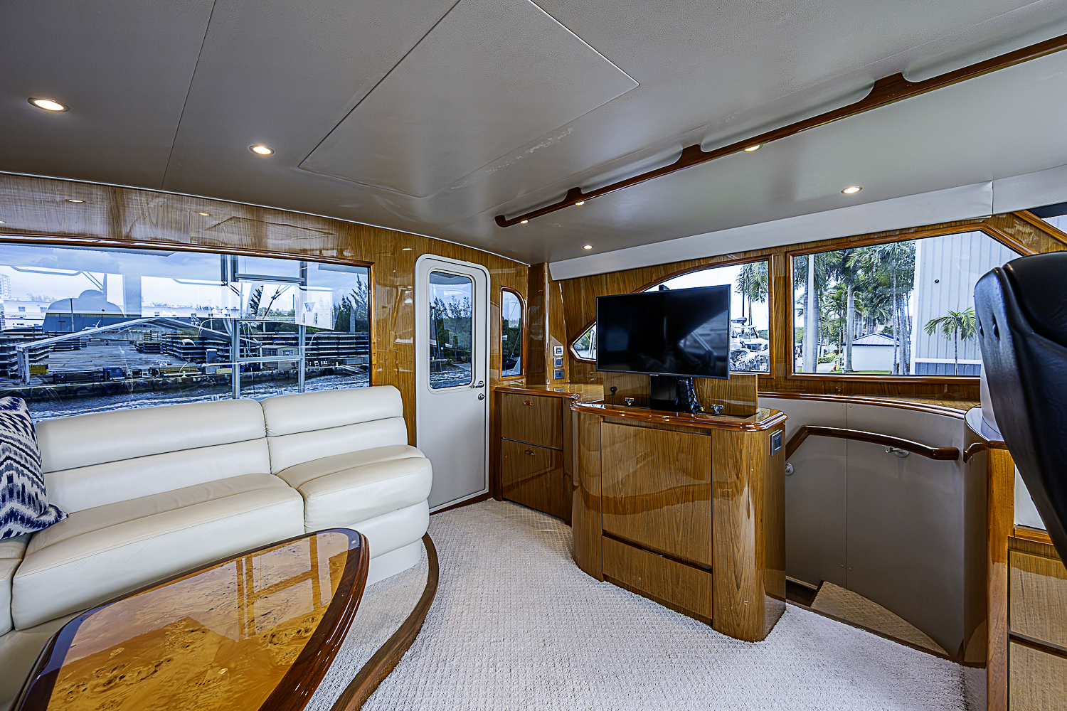 TEUSEAS yacht photo 24